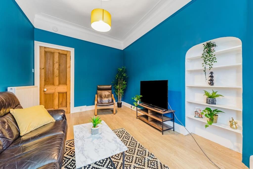 Traditional 1-Bed Flat In Southside Glasgow Exterior foto